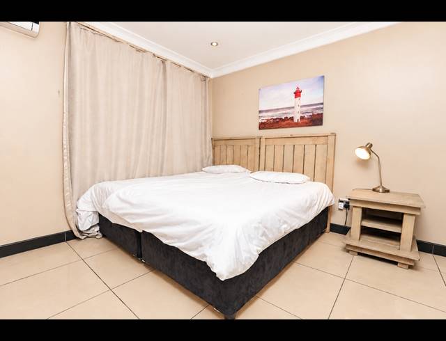 2 BEDROOM APARTMENT FOR SALE IN POINT WATERFRONT